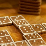 Gingerbread domino